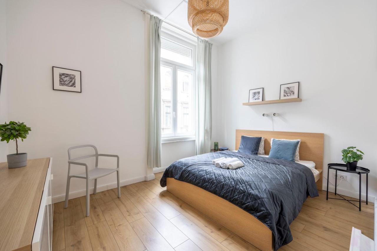 Central Grand Apartment With 5Bedrm 2Bathroom 부다페스트 외부 사진
