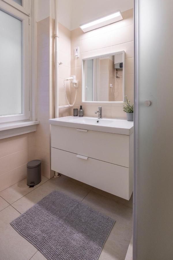 Central Grand Apartment With 5Bedrm 2Bathroom 부다페스트 외부 사진