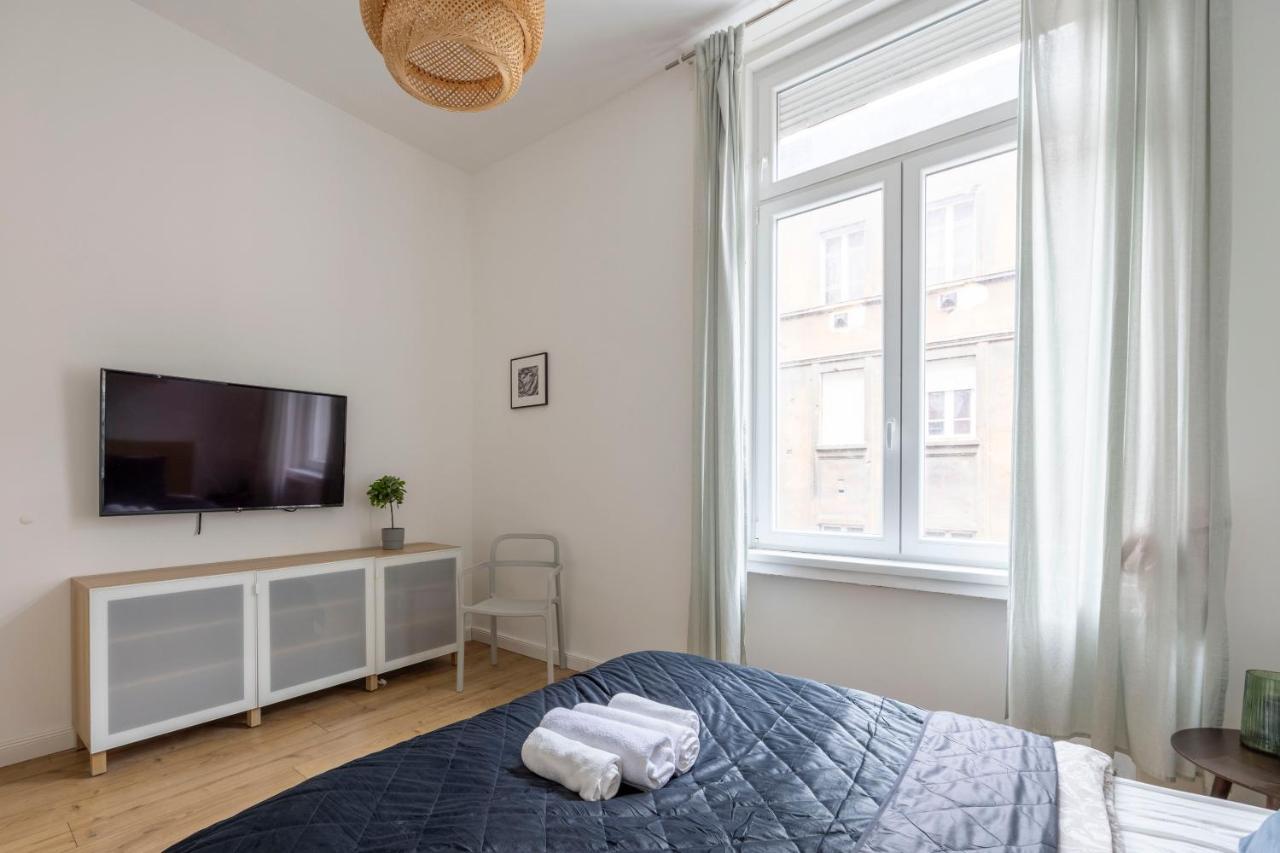 Central Grand Apartment With 5Bedrm 2Bathroom 부다페스트 외부 사진