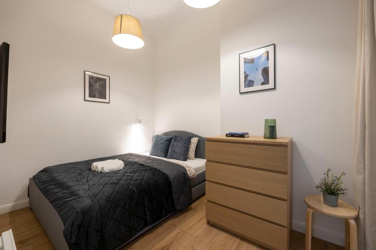 Central Grand Apartment With 5Bedrm 2Bathroom 부다페스트 외부 사진